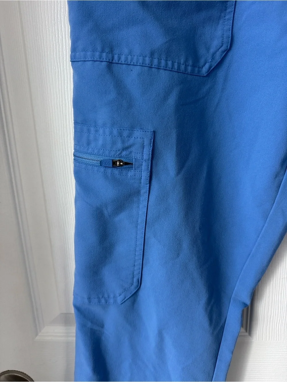 Figs Men’s Scrub Cargo Pants in Sky Blue with Drawstring